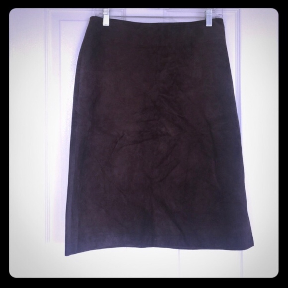 Chic Brown Suede Skirt 💫 GAP